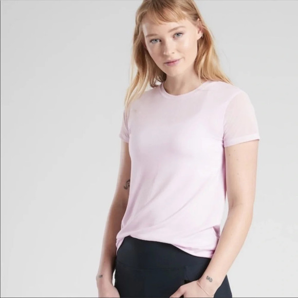 Athleta Tops - Athleta xsmall light pink athletic top